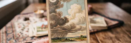 Bulutlar kartı: Lenormand Tarotu'nda anlamı