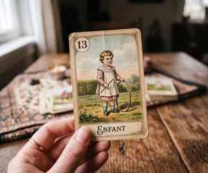 Çocuk kartı: Lenormand Tarotu'nda anlamı