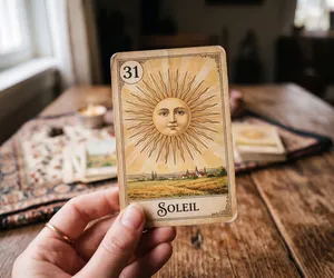 Güneş kartı: Lenormand Tarotu'nda anlamı