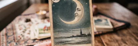 Ay kartı: Lenormand Tarotu'nda anlamı