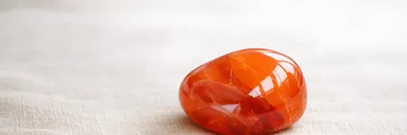 Karneol Taşı: Anlamı, Özellikleri ve Bakımı