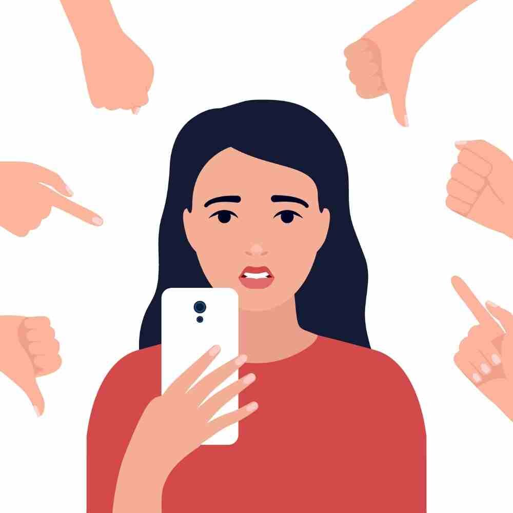 Siber zorbalık nedir? Nasıl önlenir?